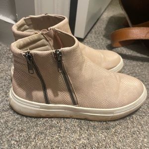 Sneakers coconut by Matisse